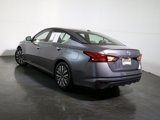 Used 2024 Nissan Altima 2.5 SV image 2