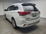 Used 2020 Mitsubishi Outlander 4WD Plug-In Hybrid image 5