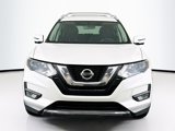 Used 2017 Nissan Rogue SV w/ SV Premium Package image 2