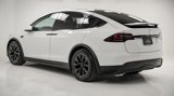 Used 2022 Tesla Model X image 3
