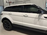 Used 2019 Land Rover Range Rover Evoque SE image 5