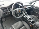 Certified 2025 Porsche Macan image 4