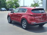 Used 2020 Kia Sportage LX w/ LX Popular Package image 4