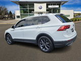 Used 2022 Volkswagen Tiguan SE w/ Panoramic Sunroof Package image 3