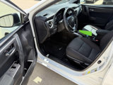 Used 2018 Toyota Corolla LE image 5