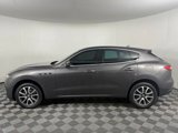 Used 2019 Maserati Levante image 4