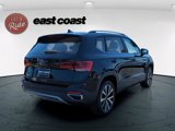 New 2024 Volkswagen Taos SE image 5