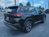 Used 2023 Nissan Rogue SV image 4