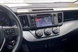 Used 2018 Toyota RAV4 LE image 5