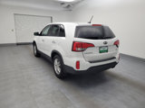 Used 2015 Kia Sorento LX image 3