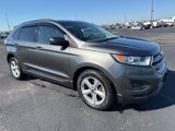 Used 2017 Ford Edge SE image 3