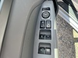 Used 2017 Hyundai Elantra SE image 5