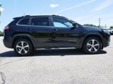 Used 2019 Jeep Cherokee Limited image 3