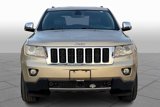 Used 2011 Jeep Grand Cherokee Limited w/ Luxury Group II image 3