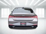 Used 2023 Hyundai Elantra Limited image 4