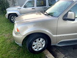 Used 2005 Lincoln Aviator AWD image 4