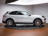 Certified 2024 Porsche Cayenne image 3