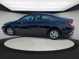 Certified 2025 Hyundai Elantra SE image 2
