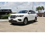 Used 2020 Nissan Pathfinder S image 2