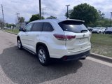 Used 2015 Toyota Highlander Limited Platinum image 5