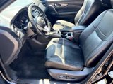 Used 2018 Nissan Rogue SV image 5