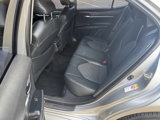 Used 2019 Toyota Camry SE image 5