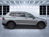 Used 2021 Volkswagen Tiguan SEL image 2