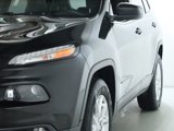 Used 2018 Jeep Cherokee Latitude Plus w/ Cold Weather Group image 4