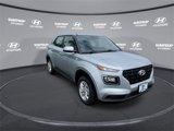 Used 2022 Hyundai Venue SE image 3