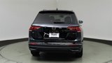 Used 2023 Volkswagen Tiguan SE image 6