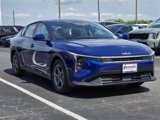New 2025 Kia K4 LXS image 2