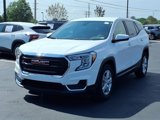 Used 2023 GMC Terrain SLE image 2