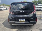 Used 2023 Kia Soul LX image 4