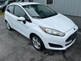 Used 2017 Ford Fiesta SE image 3