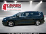 Used 2023 Chrysler Voyager LX image 2