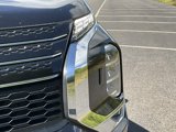 Used 2023 Mitsubishi Outlander SE image 2