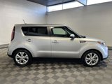 Used 2016 Kia Soul + image 6