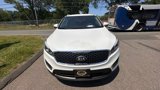 Used 2017 Kia Sorento LX image 2