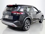 Used 2023 Nissan Rogue SV image 4