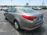 Used 2013 Kia Optima LX image 3