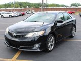 Used 2012 Toyota Camry SE image 2