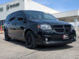 Used 2018 Dodge Grand Caravan SXT w/ Blacktop Package image 2