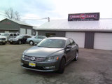 Used 2014 Volkswagen Passat TDI SEL Premium image 4