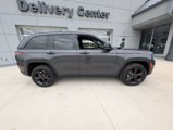 Used 2023 Jeep Grand Cherokee Altitude image 4