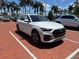 Used 2021 Audi Q5 2.0T Premium image 2