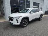 Used 2025 Chevrolet Trax LT w/ LT Convenience Package image 2