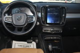 Used 2020 Volvo XC40 T5 Momentum image 6