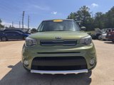 Used 2017 Kia Soul + image 2