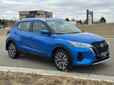 Used 2022 Nissan Kicks SV image 3