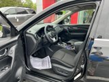 Used 2018 Nissan Rogue SV w/ Premium Package image 4